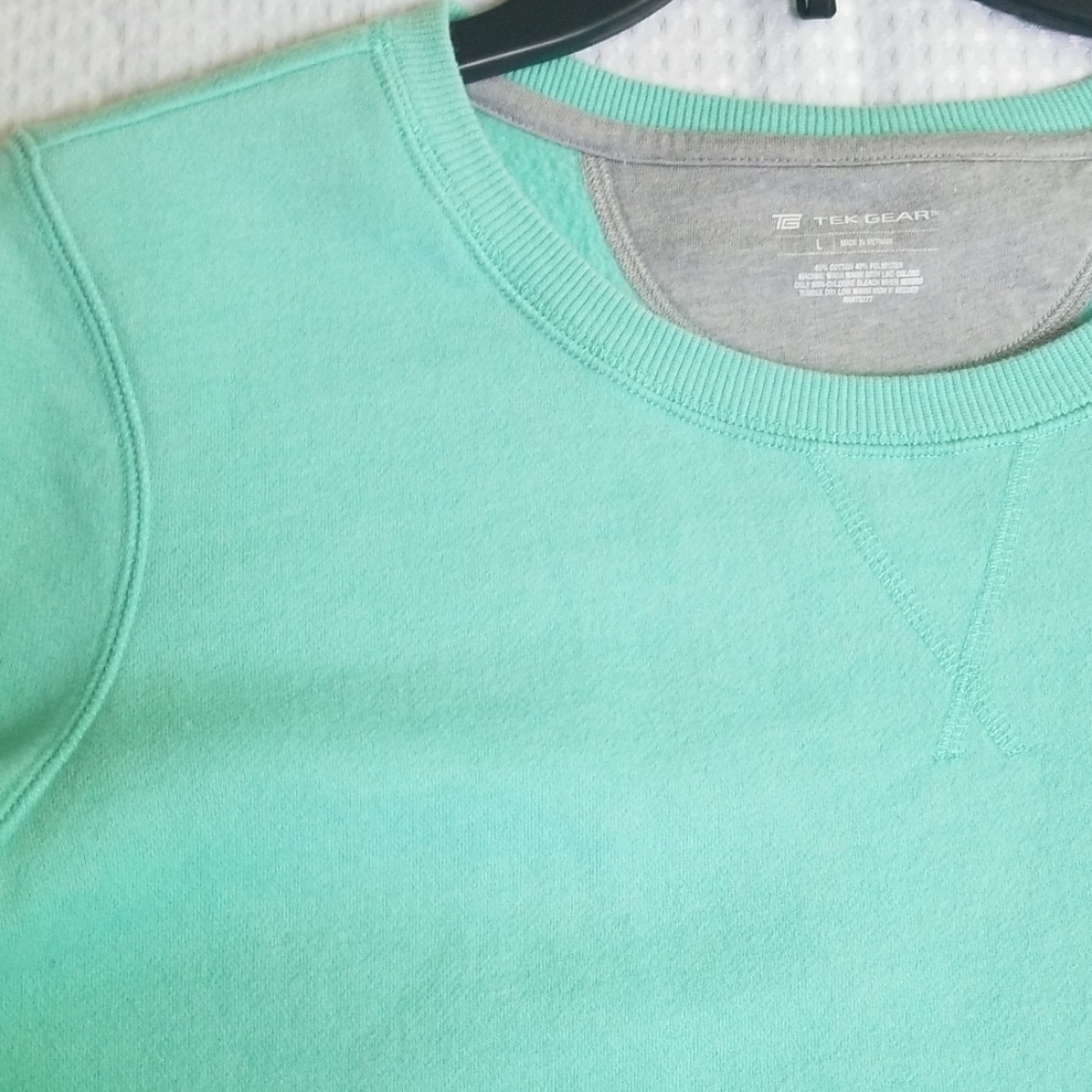 TEK GEAR fleece-lined crewneck sweatshirt